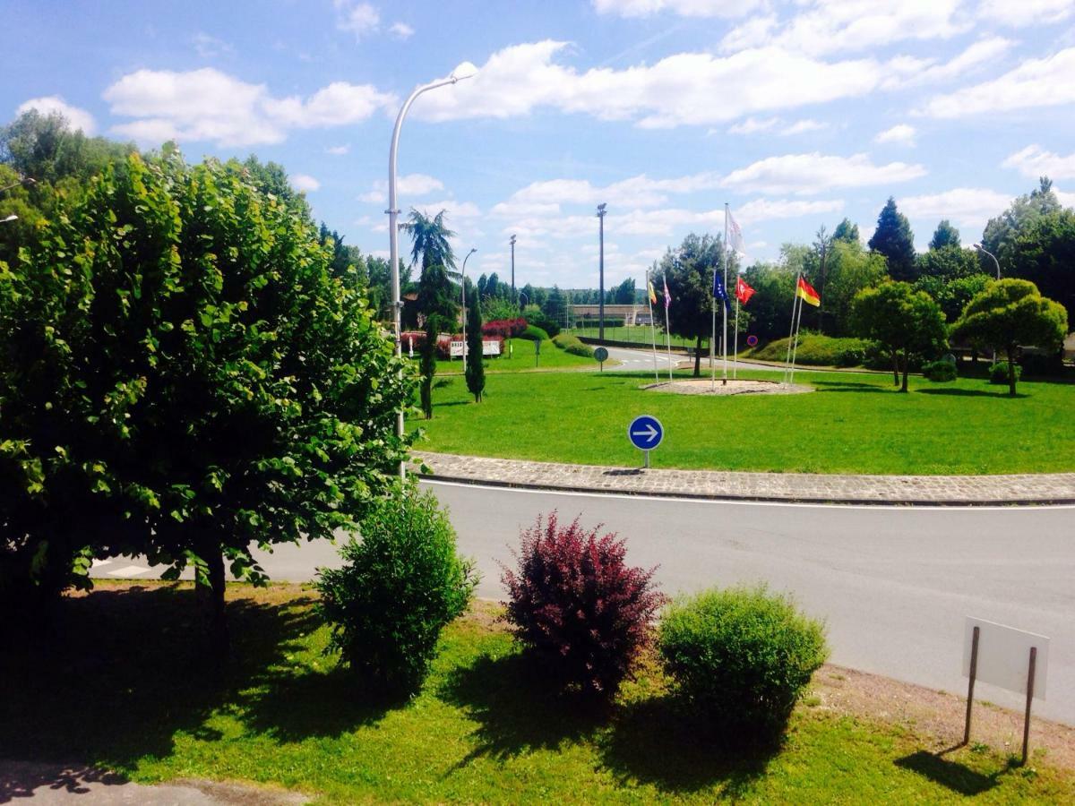 Bed and Breakfast Le Fagnard Chalais  Exterior foto